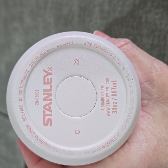 Stanley Travel Tumbler - Picture 8 of 9